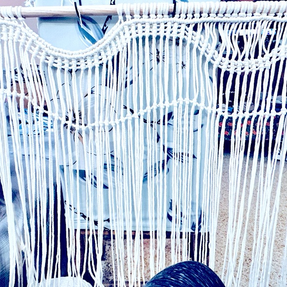 NEW:Shabby_Chic Handwoven Wavy Textured Macramé Wall Decor: Tapestry Knotted Art - Picture 10 of 16